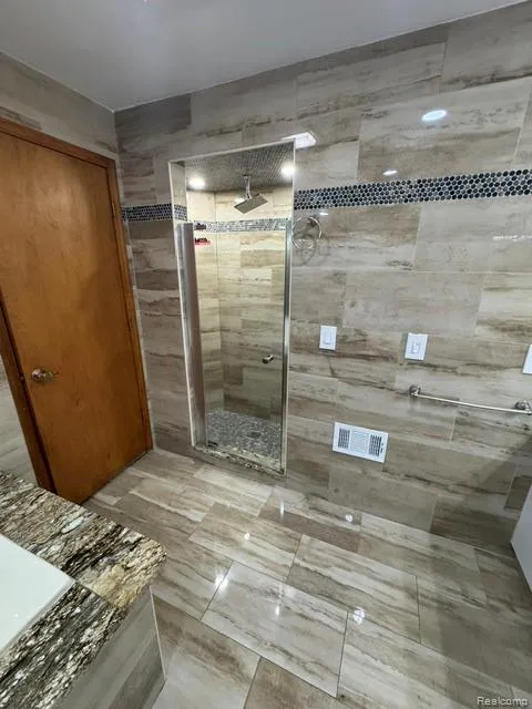 875 Greenview Court #62 Rochester Hills City, MI 48307