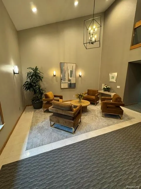 875 Greenview Court #62 Rochester Hills City, MI 48307