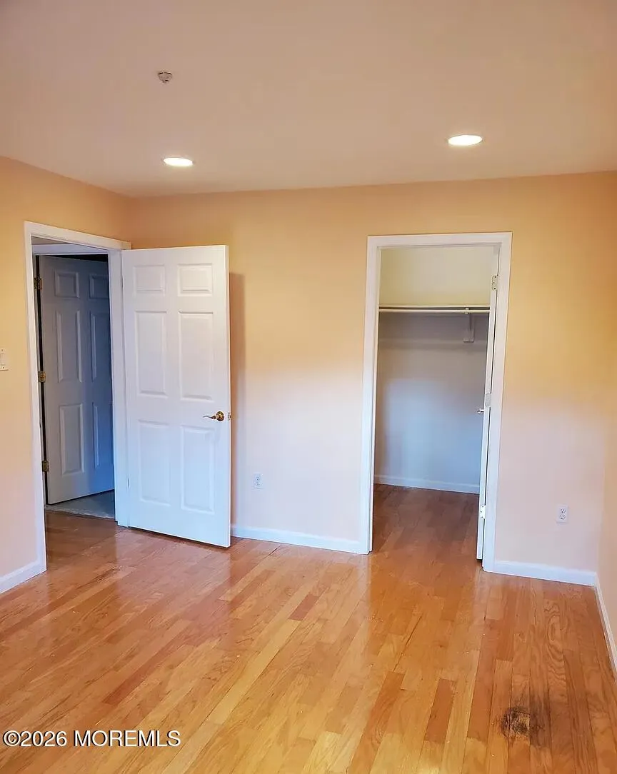 82 Amberly Drive #C Manalapan, NJ 07726
