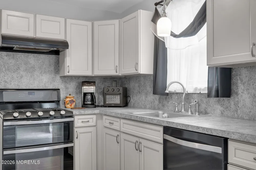 870 Arlington Avenue Forked River, NJ 08731