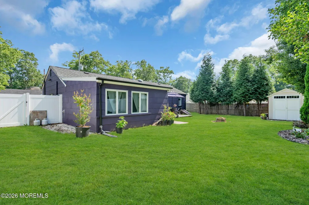 870 Arlington Avenue Forked River, NJ 08731