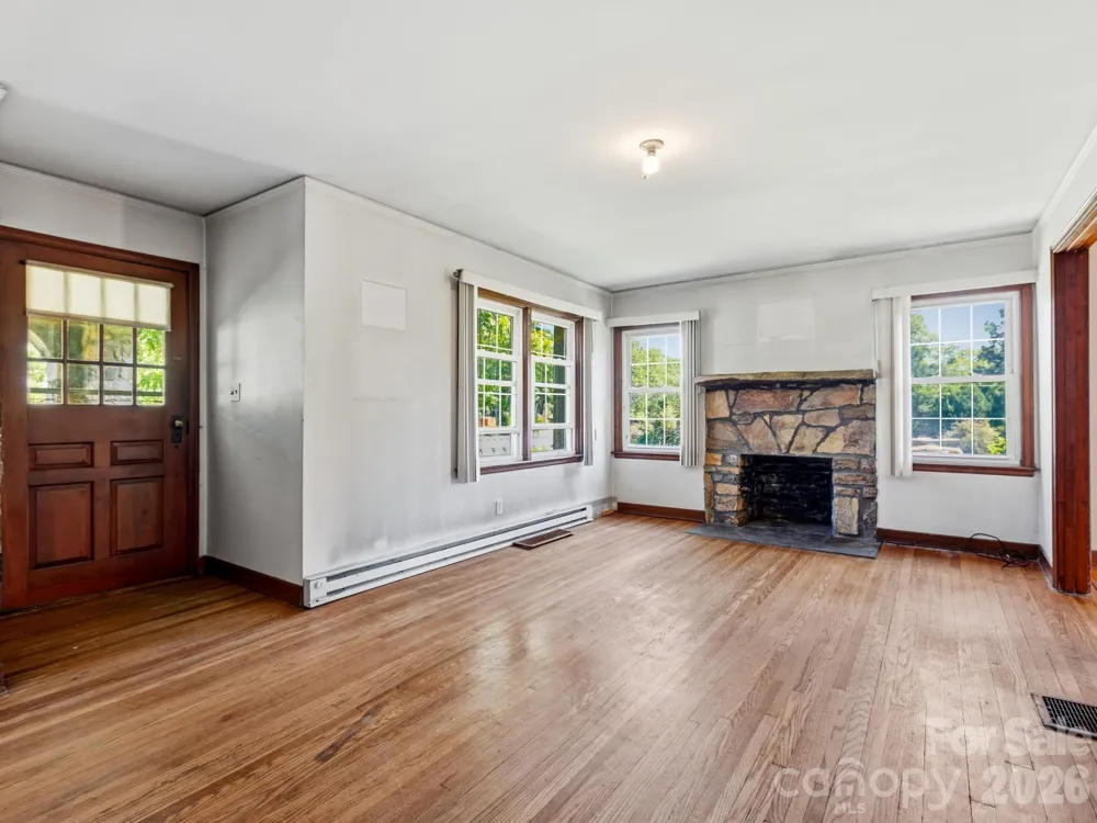 1279 Charlotte Highway Fairview, NC 28730