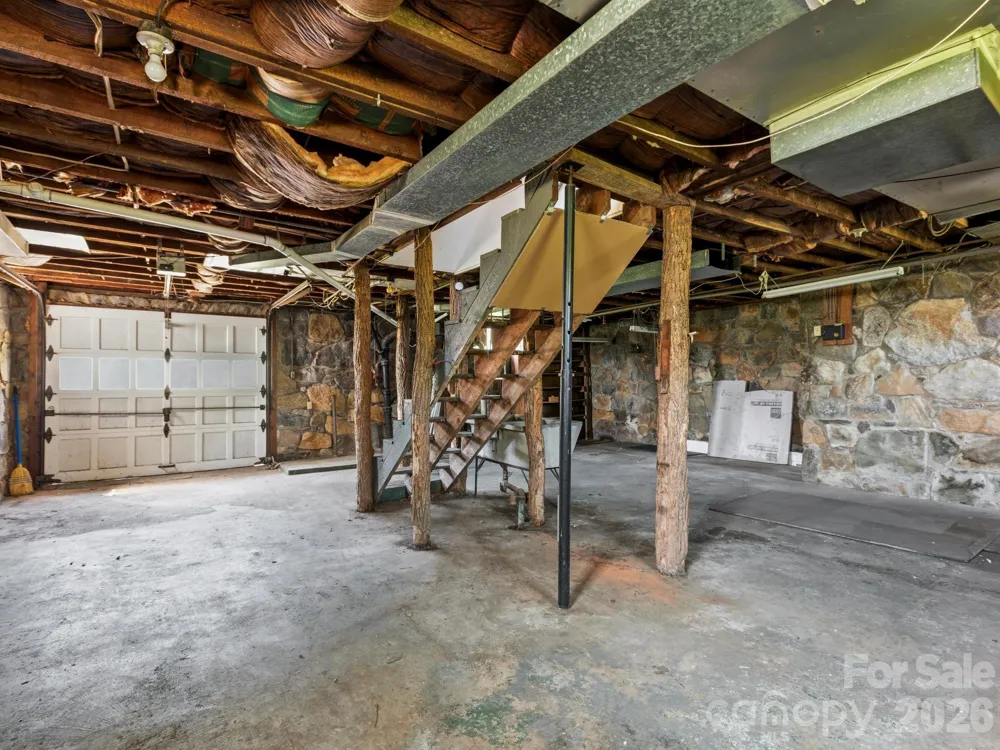 1279 Charlotte Highway Fairview, NC 28730