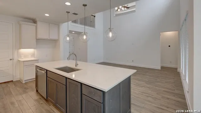 137 Cherrybark Oak Castroville, TX 78009