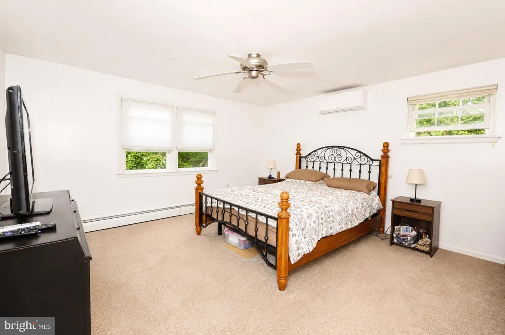 1091 LOG COLLEGE DRIVE Warminster, PA 18974