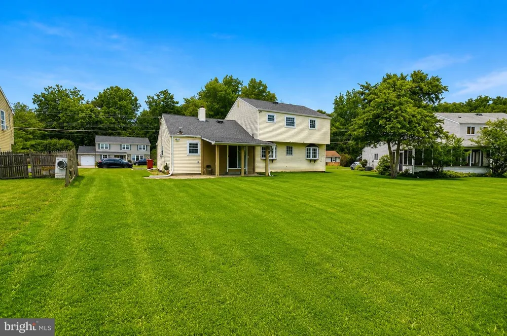1091 LOG COLLEGE DRIVE Warminster, PA 18974