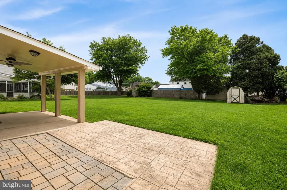 1091 LOG COLLEGE DRIVE Warminster, PA 18974