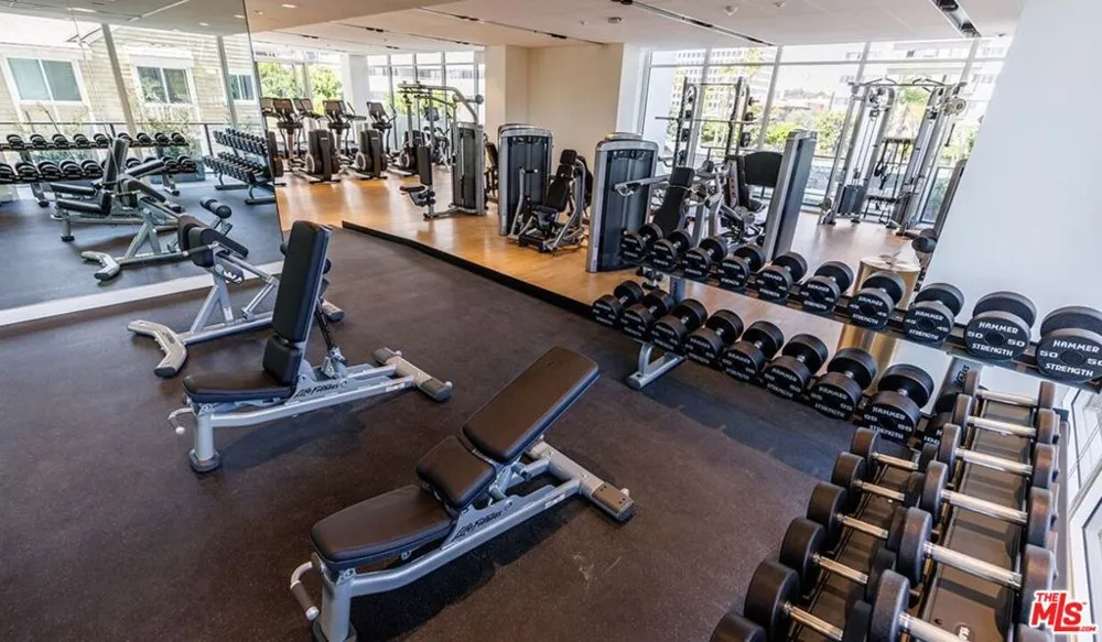 11750 Wilshire Boulevard #1906 Los Angeles, CA 90025