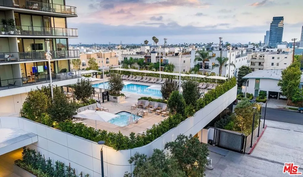 11750 Wilshire Boulevard #1906 Los Angeles, CA 90025