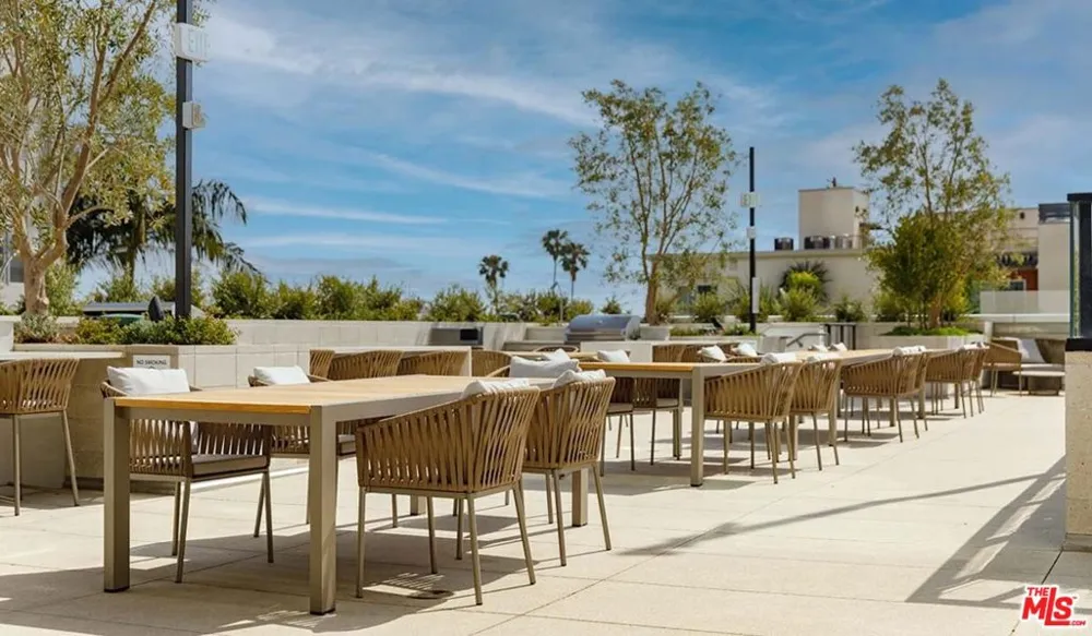 11750 Wilshire Boulevard #1906 Los Angeles, CA 90025