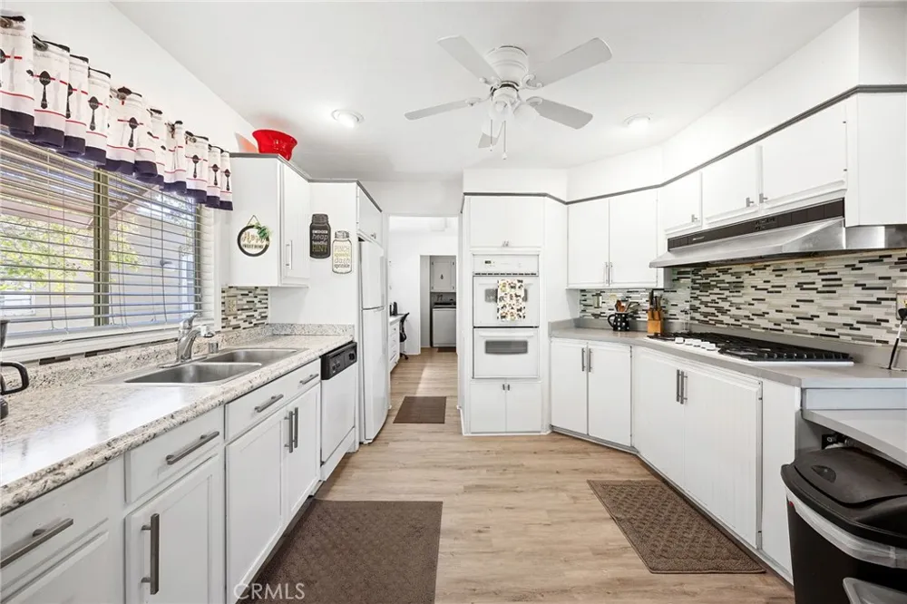 1280 Brentwood Hemet, CA 92545