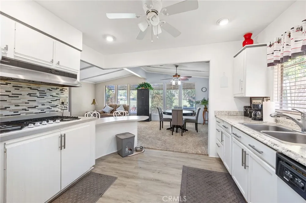 1280 Brentwood Hemet, CA 92545