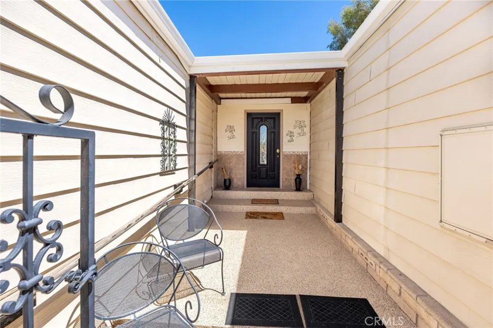 1280 Brentwood Hemet, CA 92545
