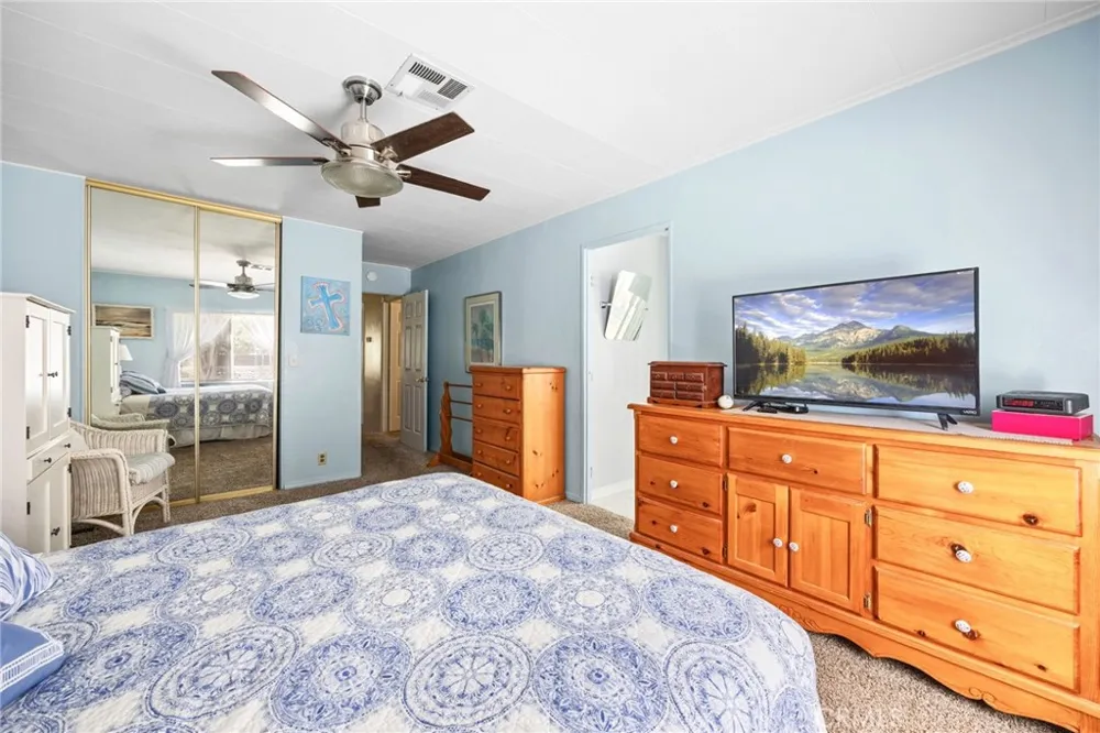 1280 Brentwood Hemet, CA 92545
