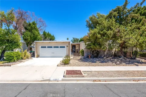 1280 Brentwood