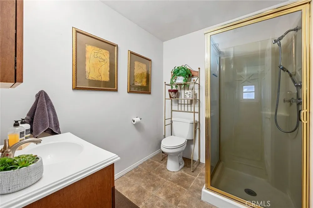 1280 Brentwood Hemet, CA 92545