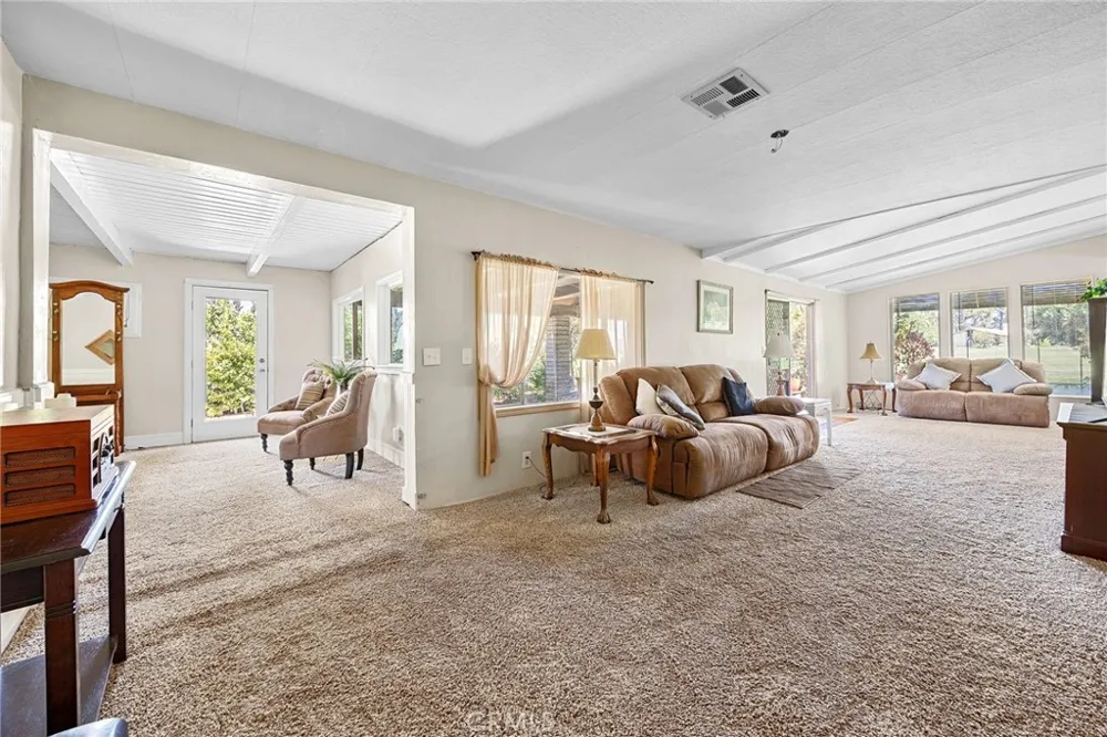 1280 Brentwood Hemet, CA 92545