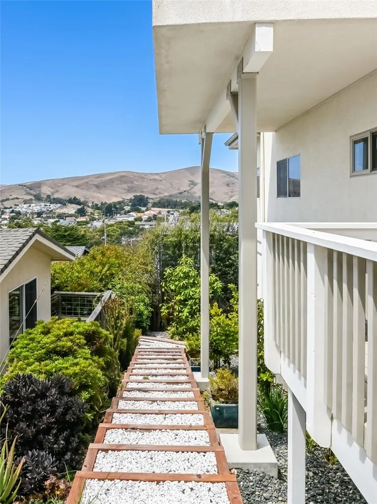 333 Kentucky Cayucos, CA 93430