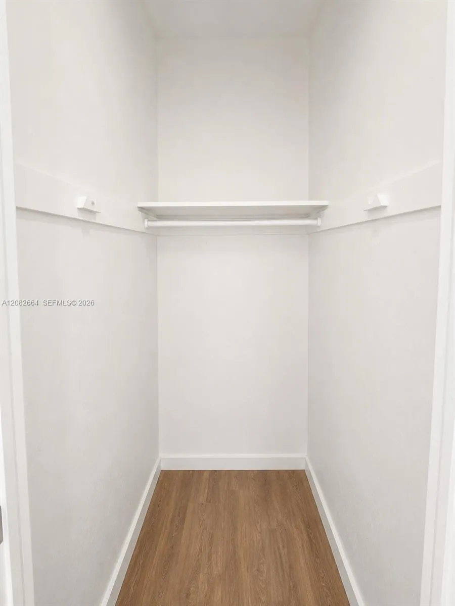 3025 Indian Creek Dr #310 Miami Beach, FL 33140