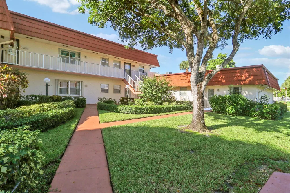12008 POINCIANA BOULEVARD #108 Royal Palm Beach, FL 33411
