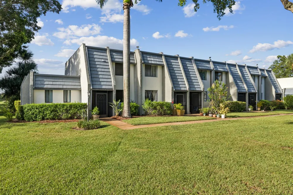 4788 ESEDRA COURT Lake Worth, FL 33467