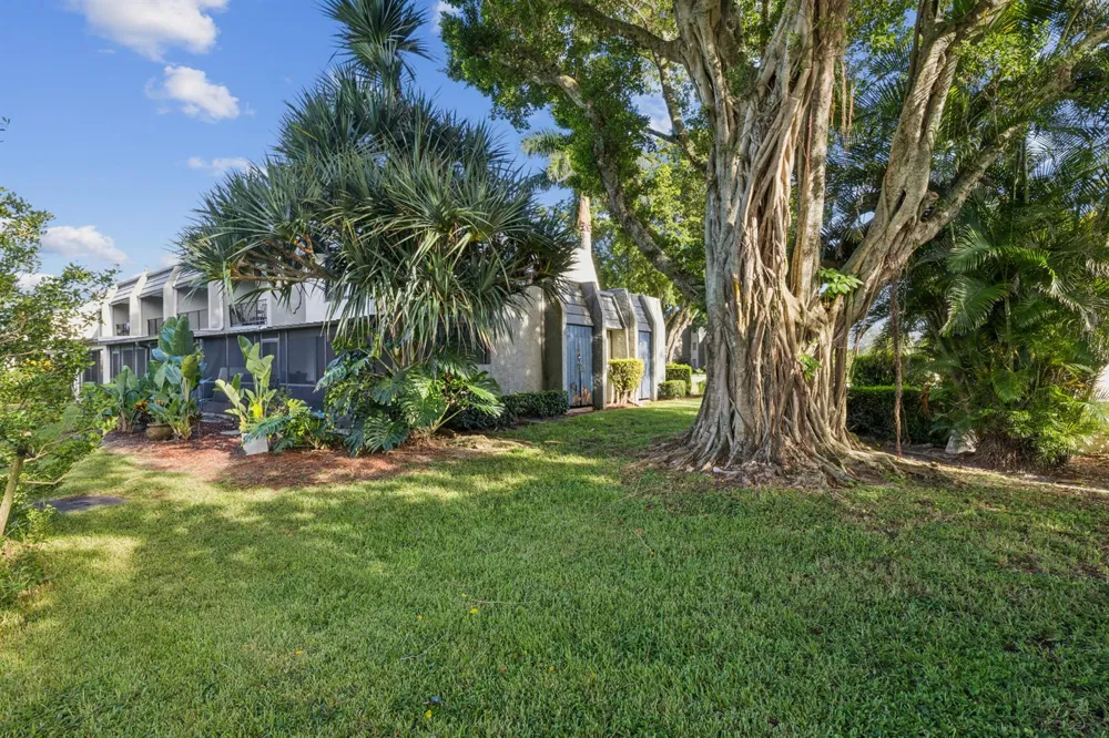 4788 ESEDRA COURT Lake Worth, FL 33467