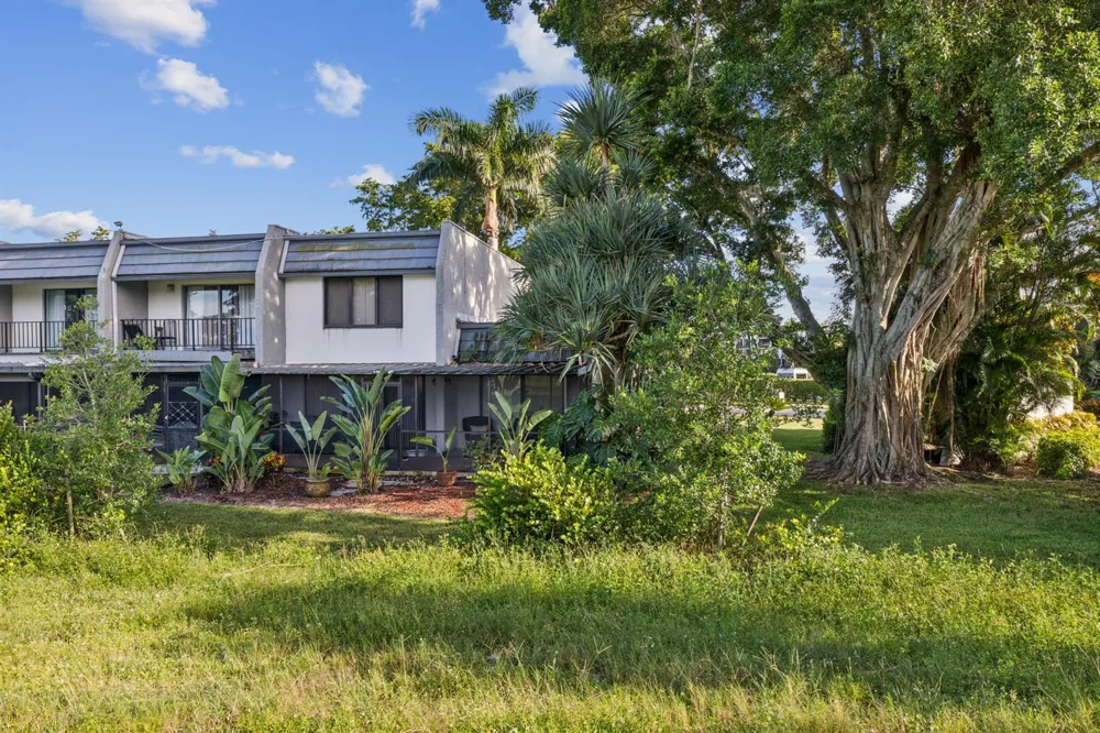 4788 ESEDRA COURT Lake Worth, FL 33467