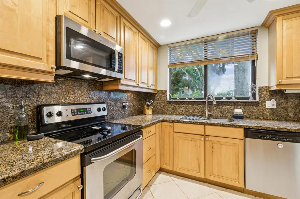 4788 ESEDRA COURT Lake Worth, FL 33467