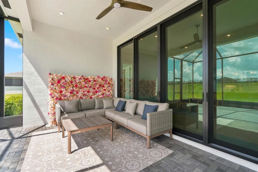 10105 SW Latium Way Port St. Lucie, FL 34987