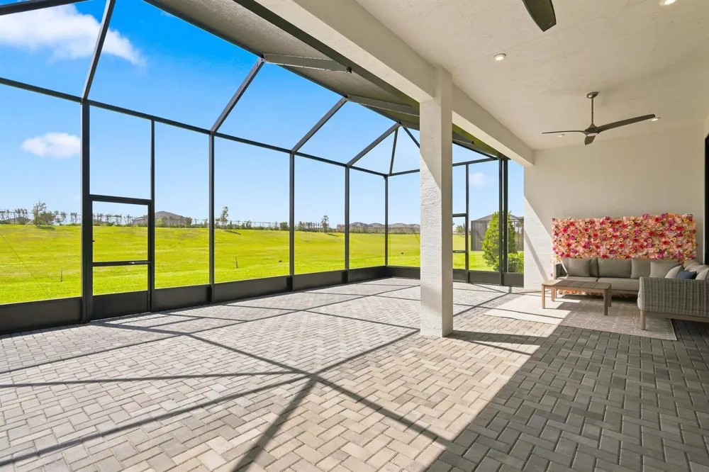 10105 SW Latium Way Port St. Lucie, FL 34987