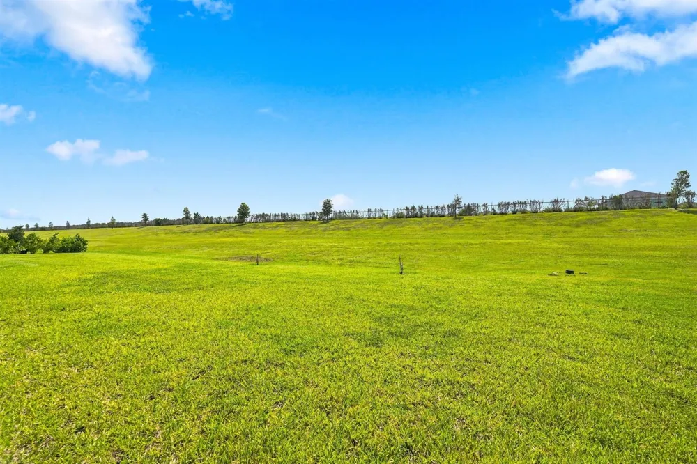 10105 SW Latium Way Port St. Lucie, FL 34987