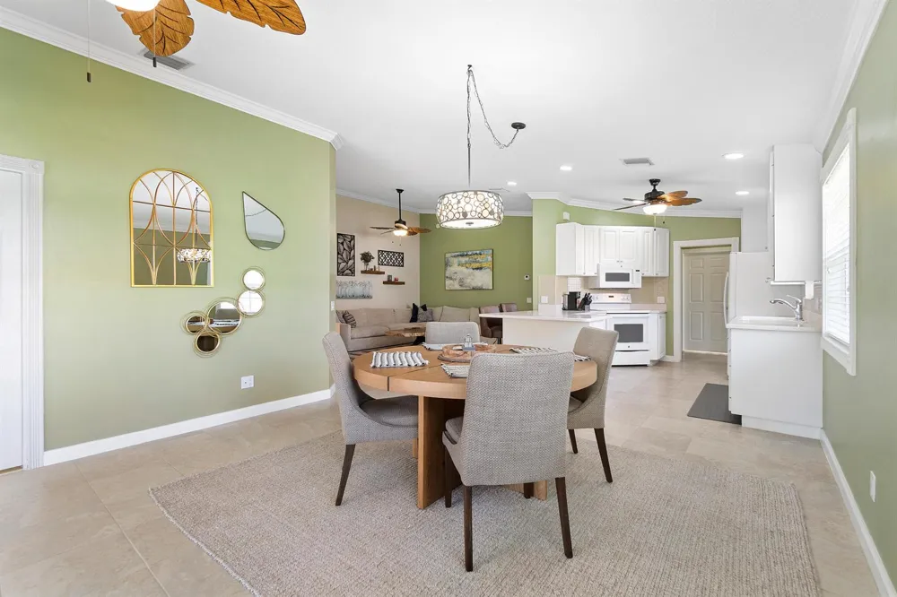 8475 Quito Place Wellington, FL 33414