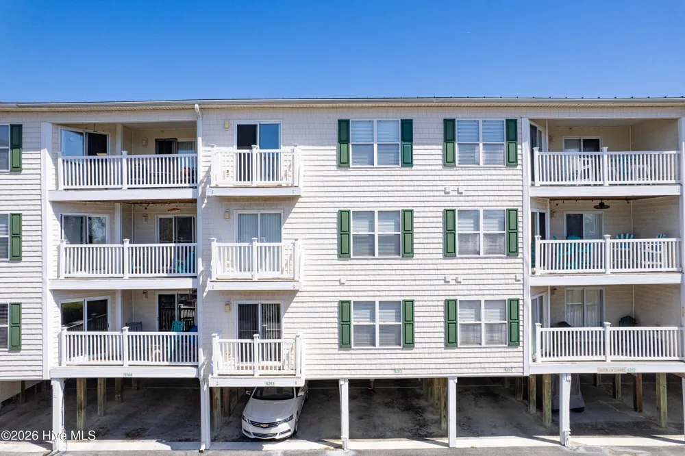 105 SE 58th Street ## 6103 Oak Island, NC 28465