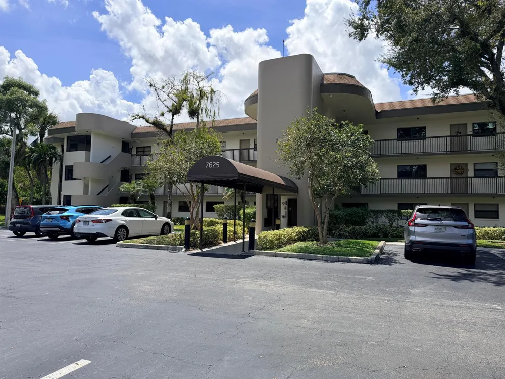 7625 NW 79th Avenue #Unit 107 Tamarac, FL 33321