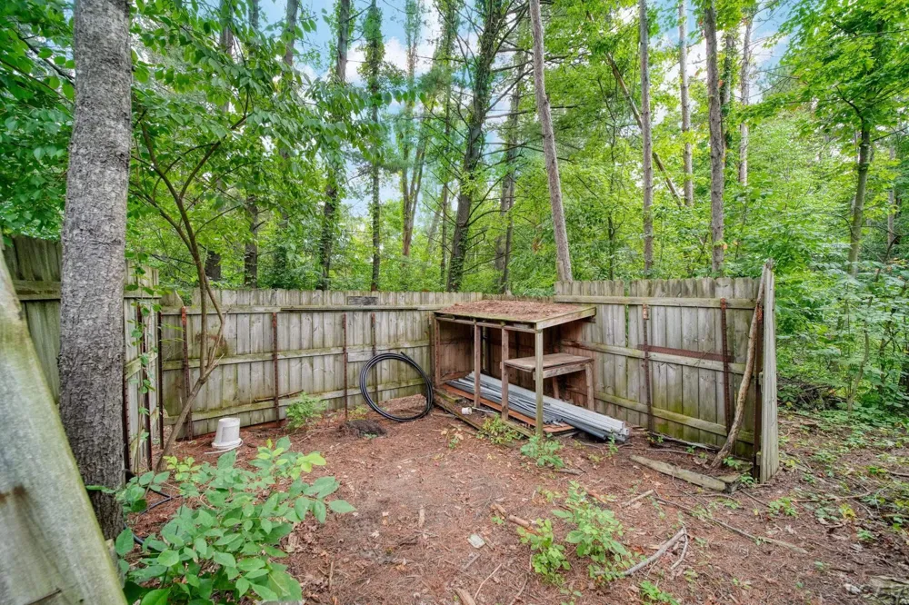 2787 Lenawee Hills Highway Adrian Township, MI 49221