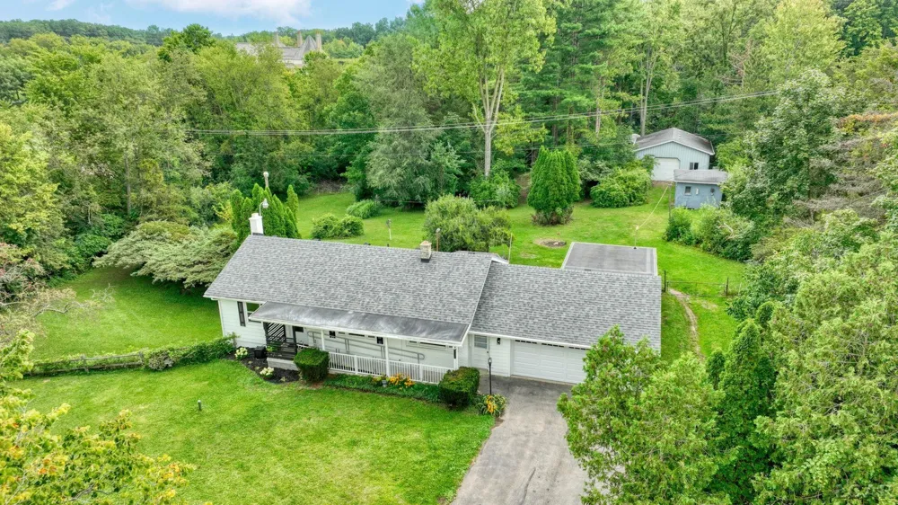 2787 Lenawee Hills Highway Adrian Township, MI 49221