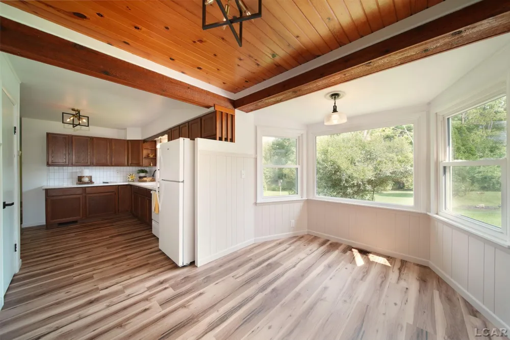 2787 Lenawee Hills Highway Adrian Township, MI 49221
