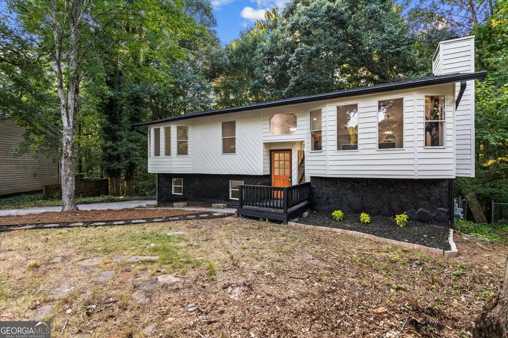 3044 Jami CT Snellville, GA 30039