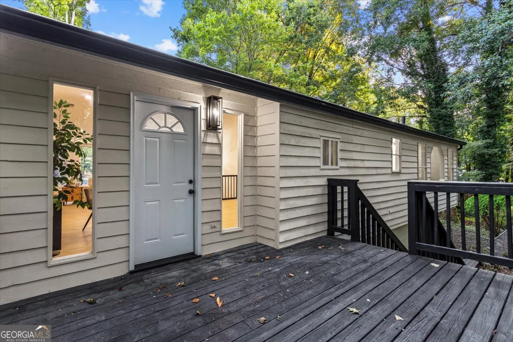 3044 Jami CT Snellville, GA 30039