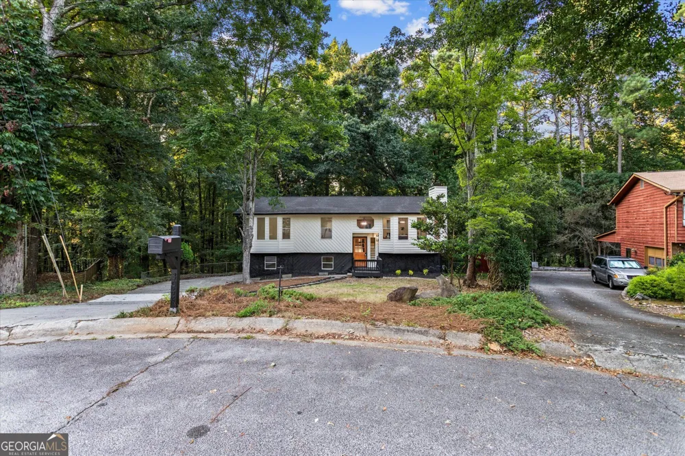 3044 Jami CT Snellville, GA 30039