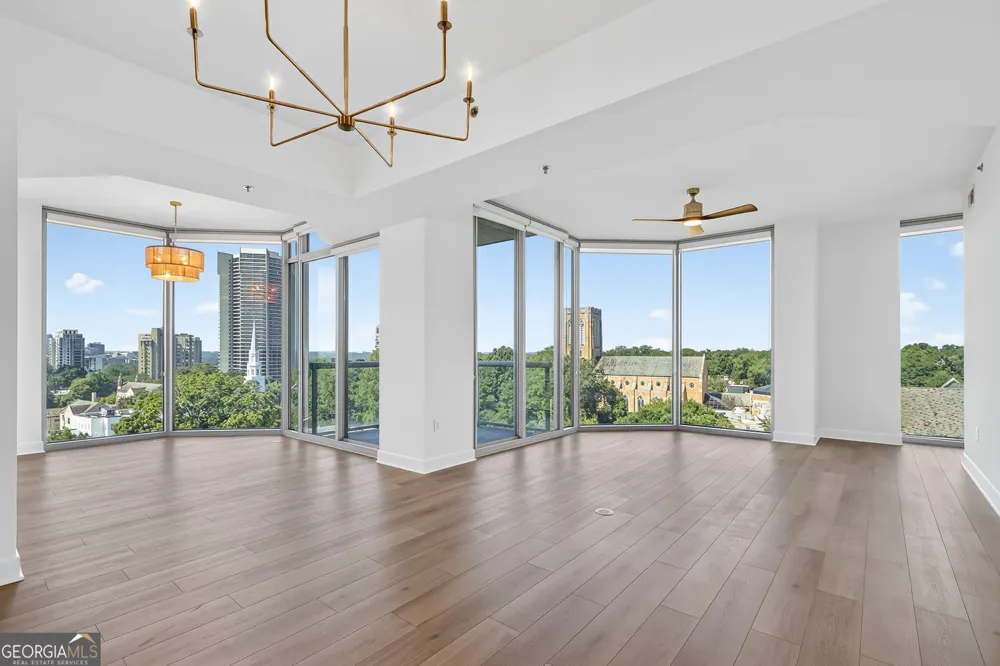 2795 Peachtree RD NE Atlanta, GA 30305