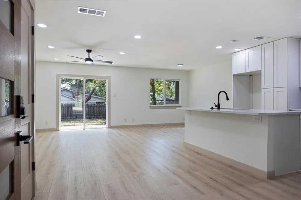 3101 Steck Avenue Austin, TX 78757