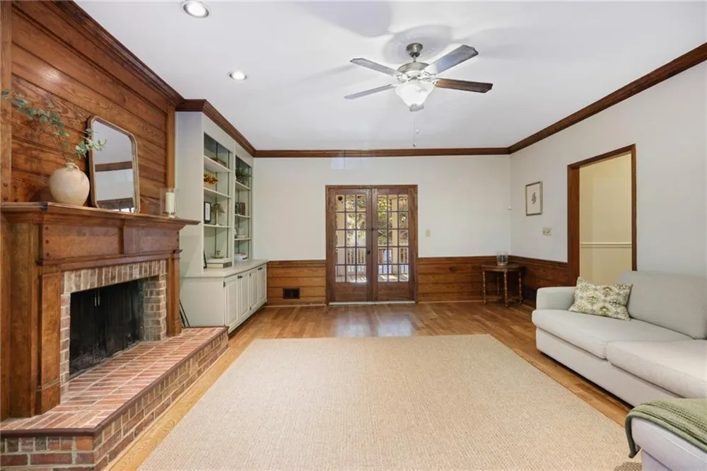 614 Colston Court SW Marietta, GA 30064