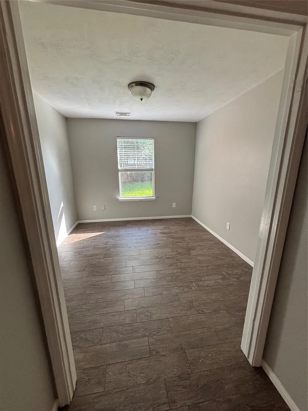 1702 Oak Ridge Drive Kemah, TX 77565