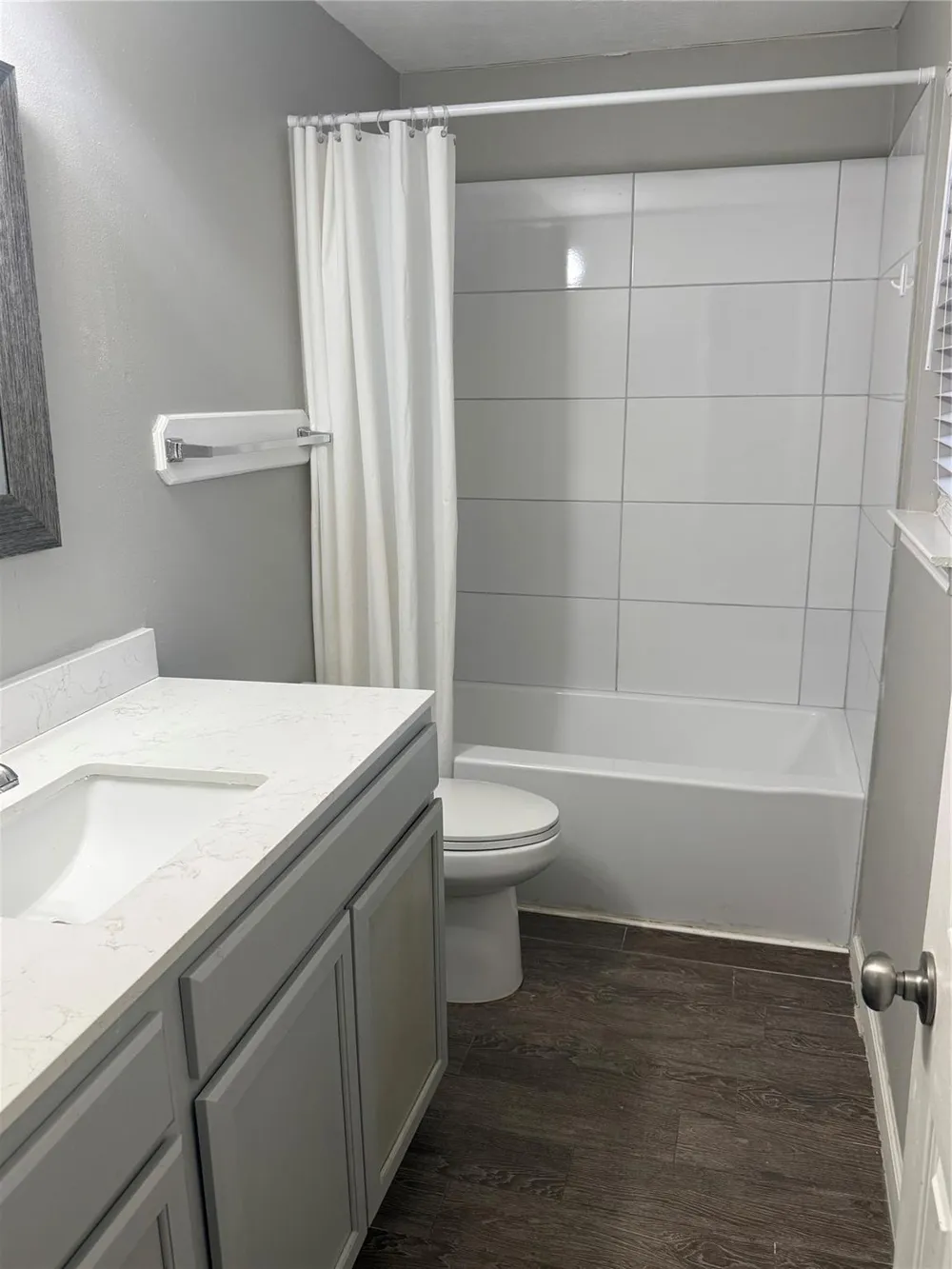1702 Oak Ridge Drive Kemah, TX 77565