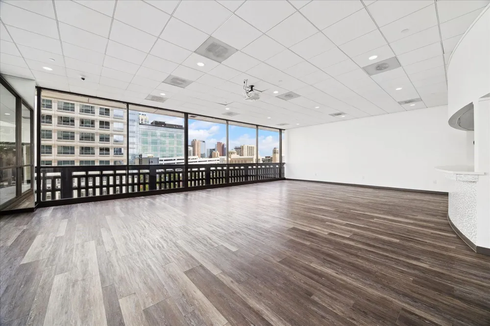 2016 Main Street #903 Houston, TX 77002