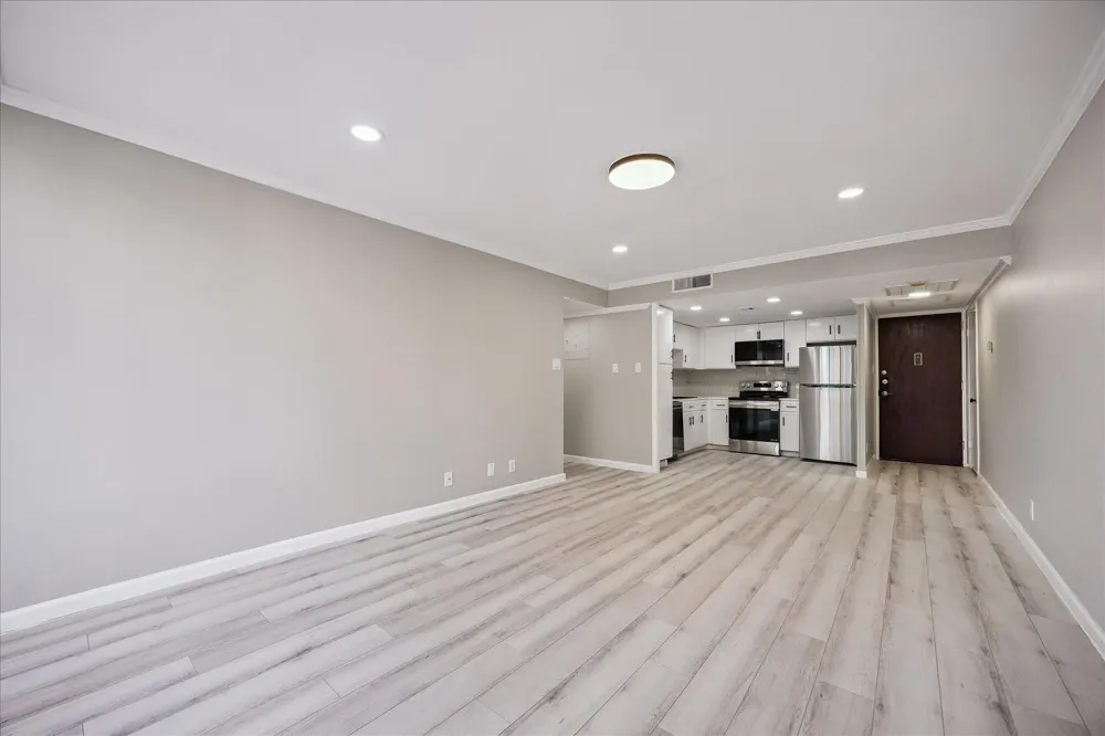 2016 Main Street #903 Houston, TX 77002