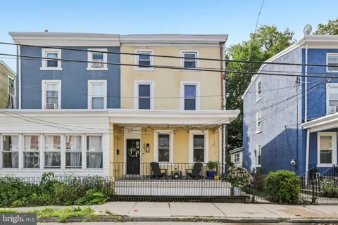 457 DELMAR STREET