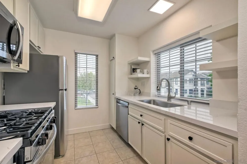 10910 Summerdale Way #340 San Diego, CA 92126
