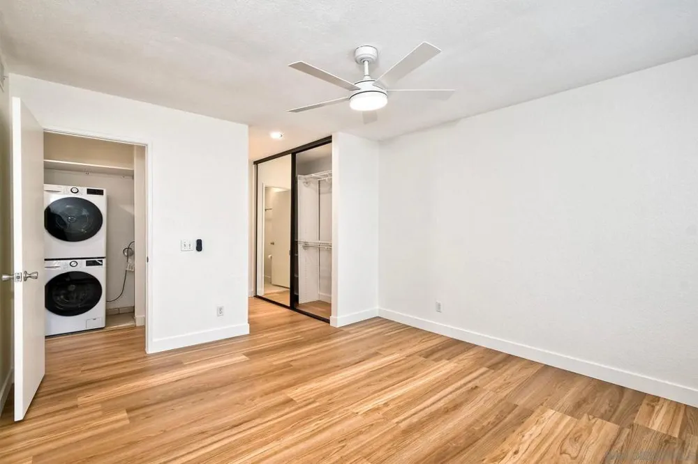 10910 Summerdale Way #340 San Diego, CA 92126